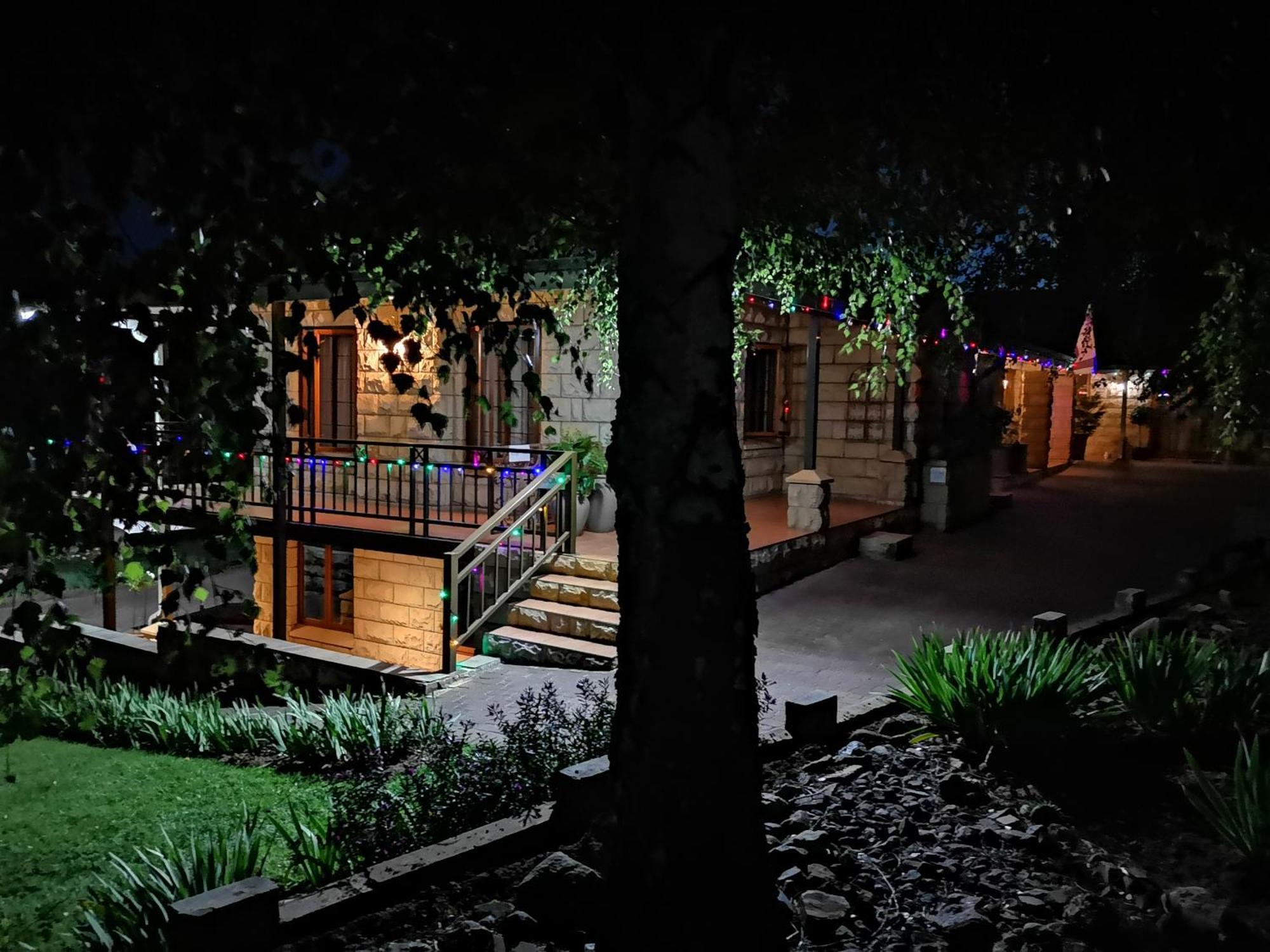 Mt Horeb Manor Кларенс Екстериор снимка