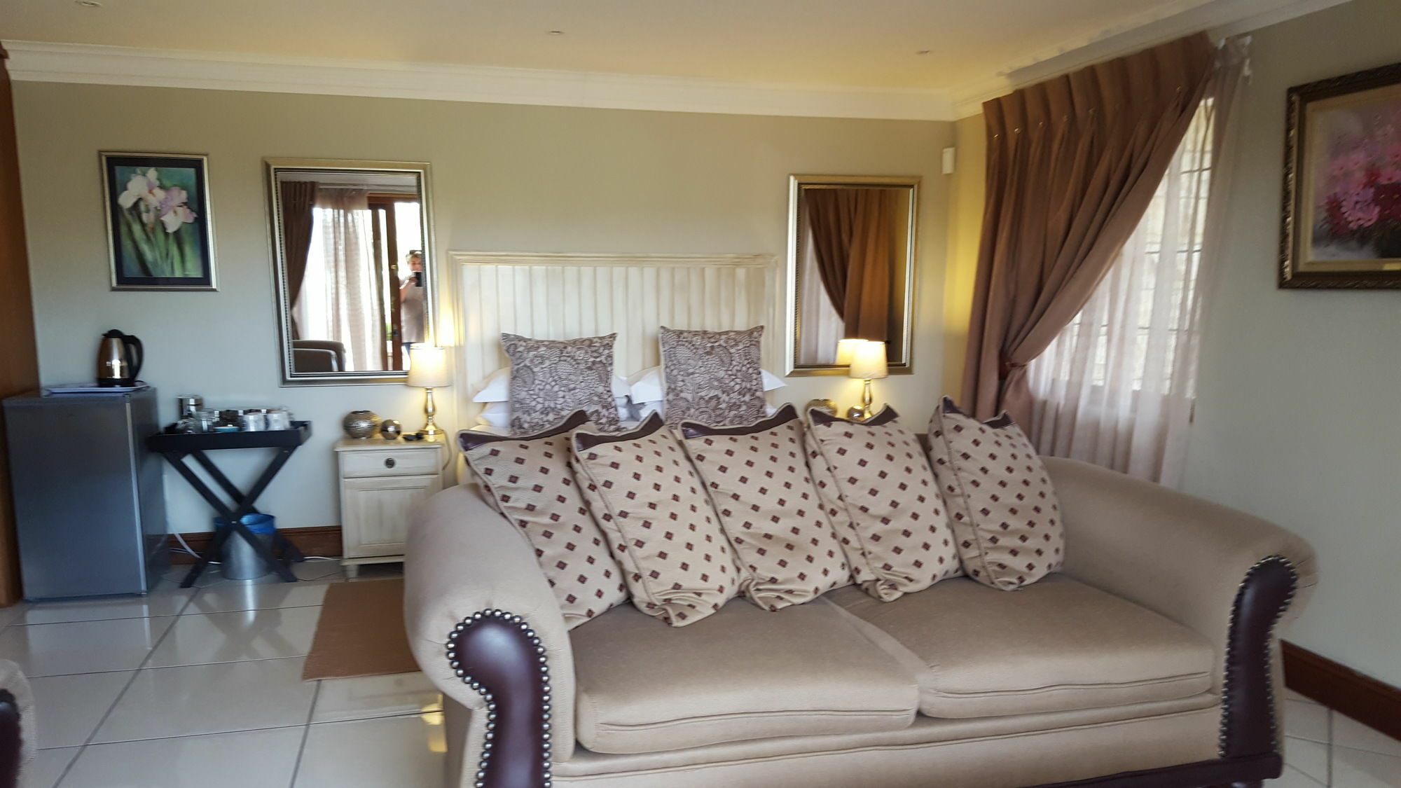 Mt Horeb Manor Кларенс Екстериор снимка
